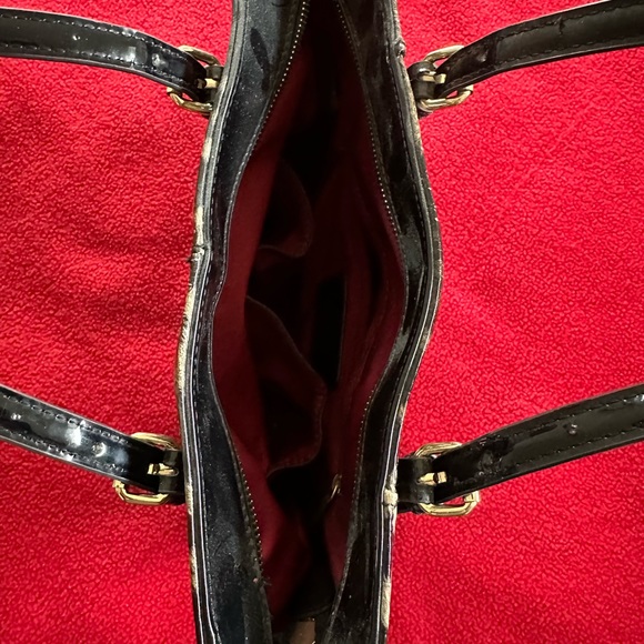 Purse - Picture 3 of 4